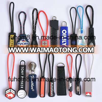 Customized Plastic Rubber Zipper Puller for Garment