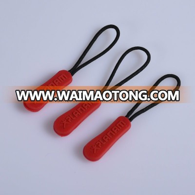 Custom Design Silicon Zipper Pull/Zipper Puller