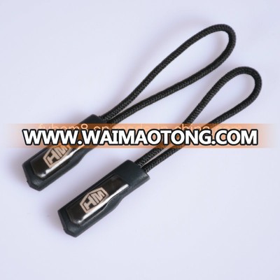 Custom Fashion Garment Epoxy Plastic Rubber Zipper Pull/Zipper Puller